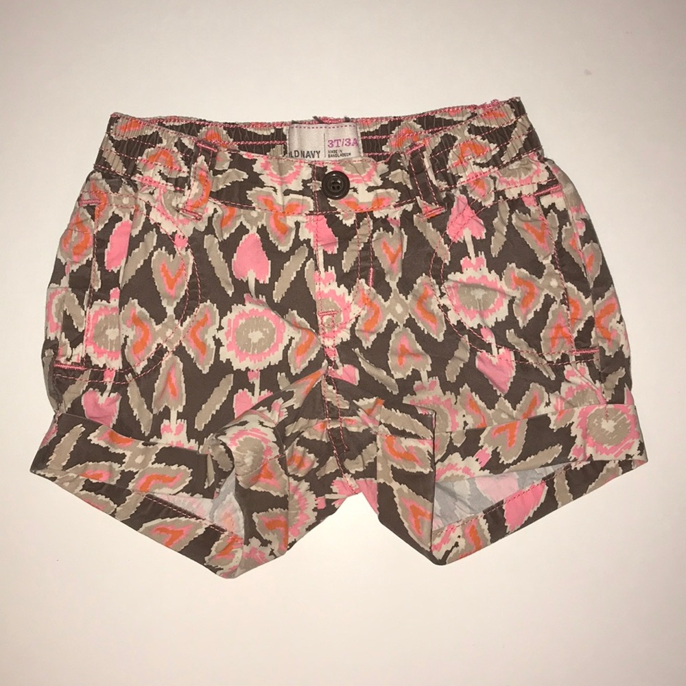 Old navy 3T shorts